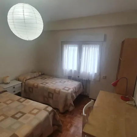 Libertad 10, Piso Céntrico En Gijón, Con Wifi De 3 Hab 5 Personas Gijón