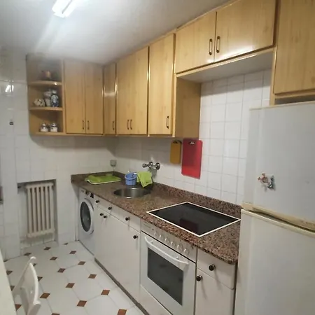 Libertad 10, Piso Céntrico En Gijón, Con Wifi De 3 Hab 5 Personas * Gijón
