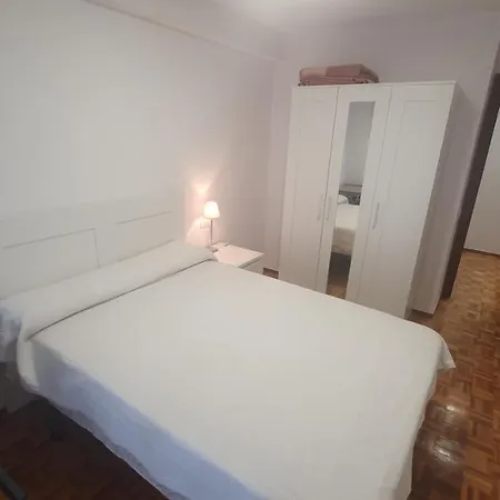 Libertad 10, Piso Céntrico En Gijón, Con Wifi De 3 Hab 5 Personas * Gijón